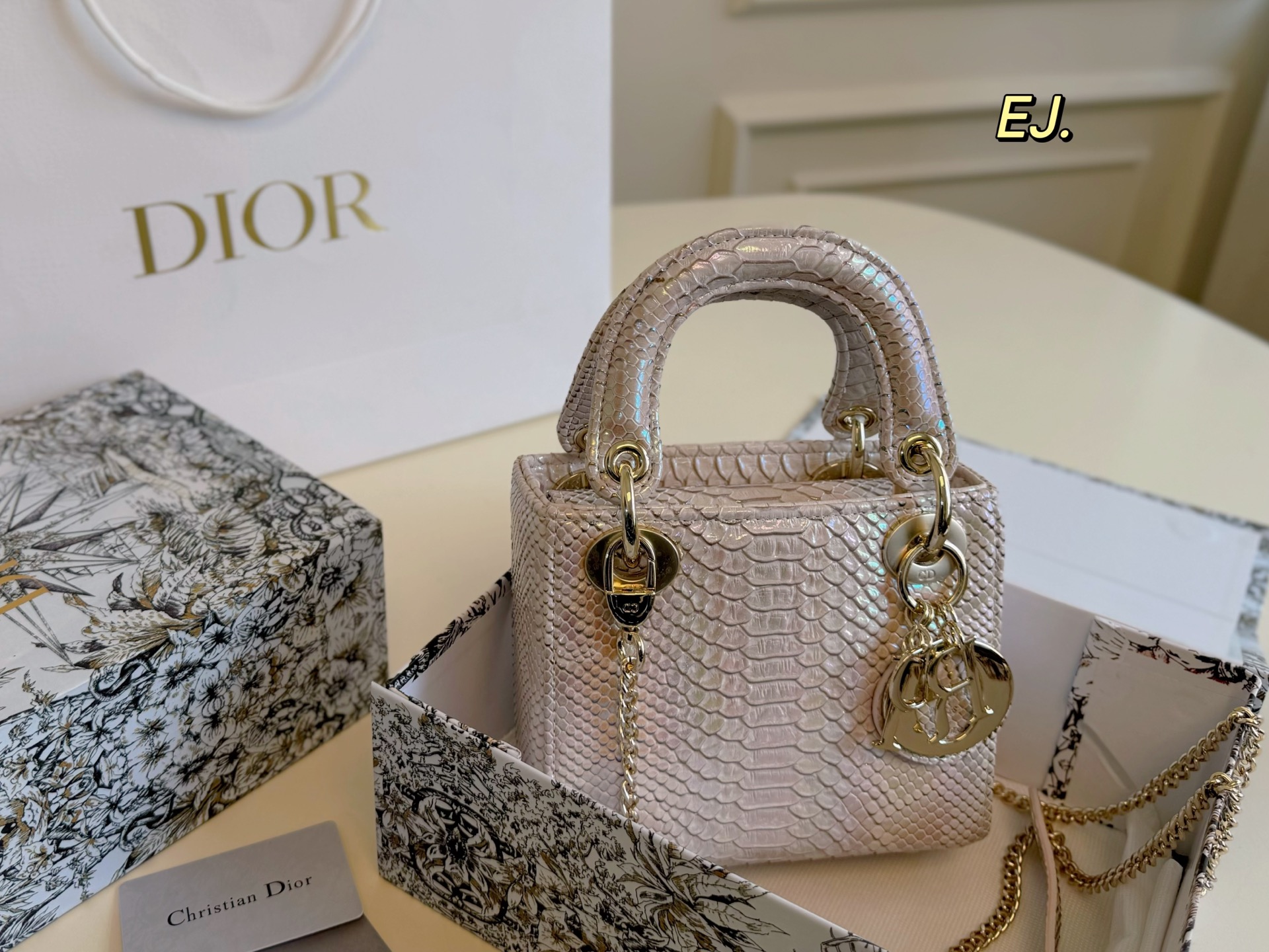 DIOR bag 52